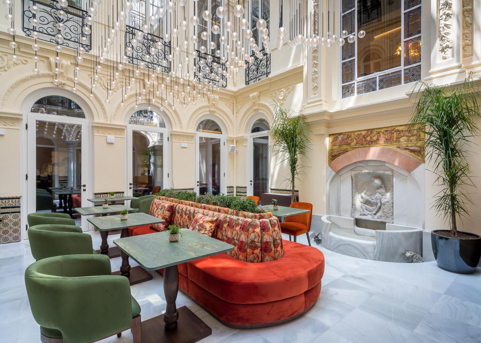 Palacio Gran Via, A Royal Hideaway Hotel กรานาดา ภายนอก รูปภาพ